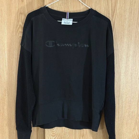 Champion Black Cropped Oversized Crewneck Sweatshirt with Knit Sleeves - Picture 2 of 7